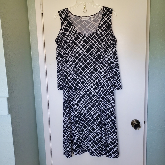 Susan Graver Cold Shoulder Career Dress Size  Medium Geometric Black and White - Picture 1 of 8